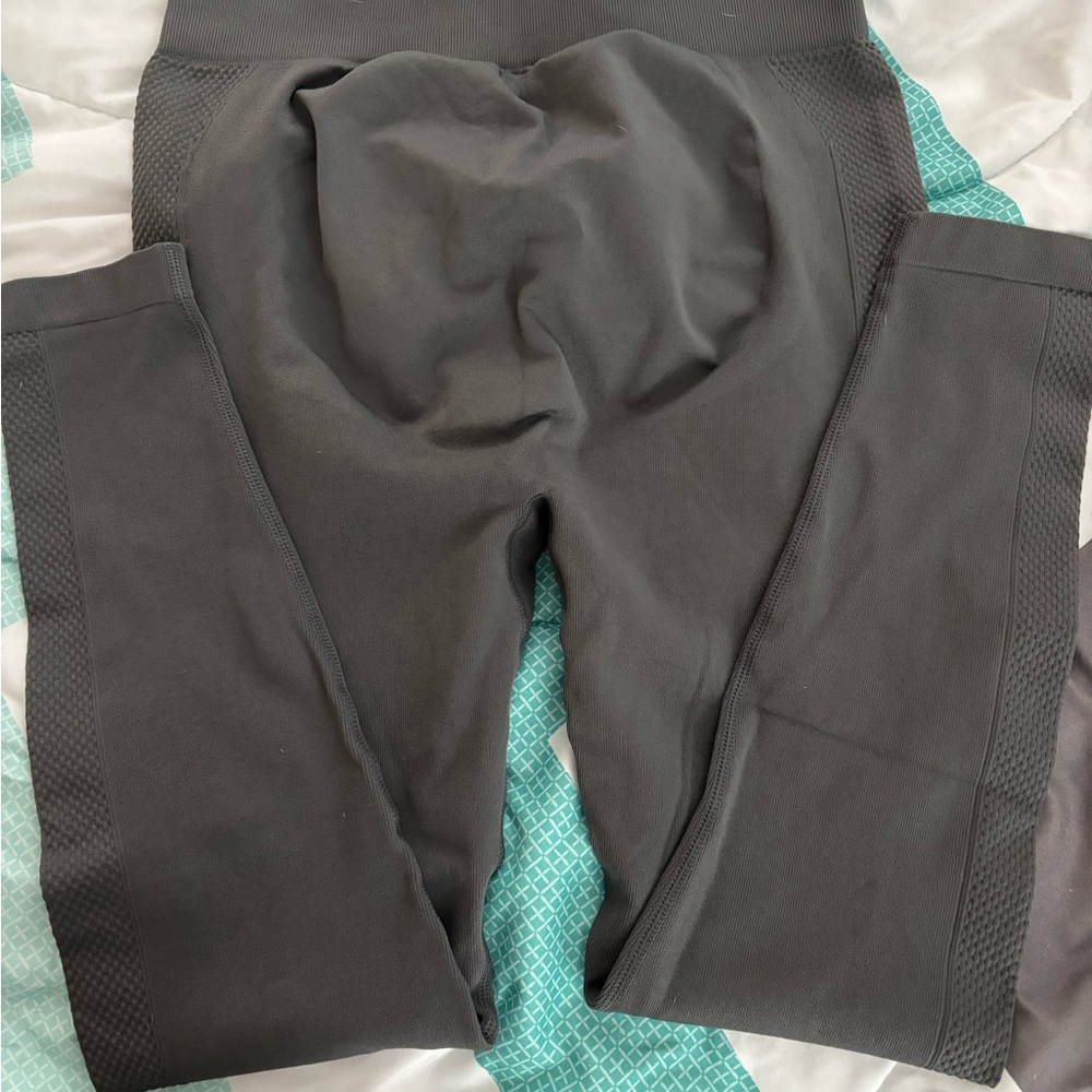 Gray maternity Leggings
